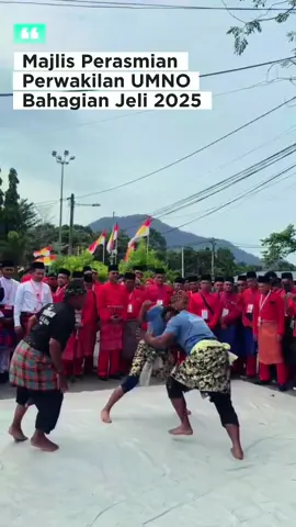 Perasmian Mesyuarat Perwakilan UMNO Bahagian Jeli oleh YBM @ZambryAbdKadir Setiausaha Agong Barisan Nasional .Terima Kasih@Ahmad Jazlan Yaakub @Mohd Adhan Kechik @Norwahida patuan @NH.Nasrul Hadi @WanSyaliana @YaminAnuar @WAN MAHUSSIN WAN ZAIN @Uyyuuu @Dr. Rashdan Roslan #jelibangkit #umno 