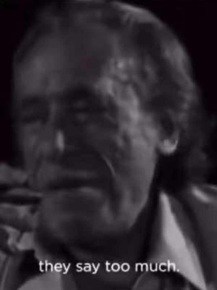 I just don’t like people, i only like myself. #charlesbukowski #philosophy #relatable #fyp #explore 