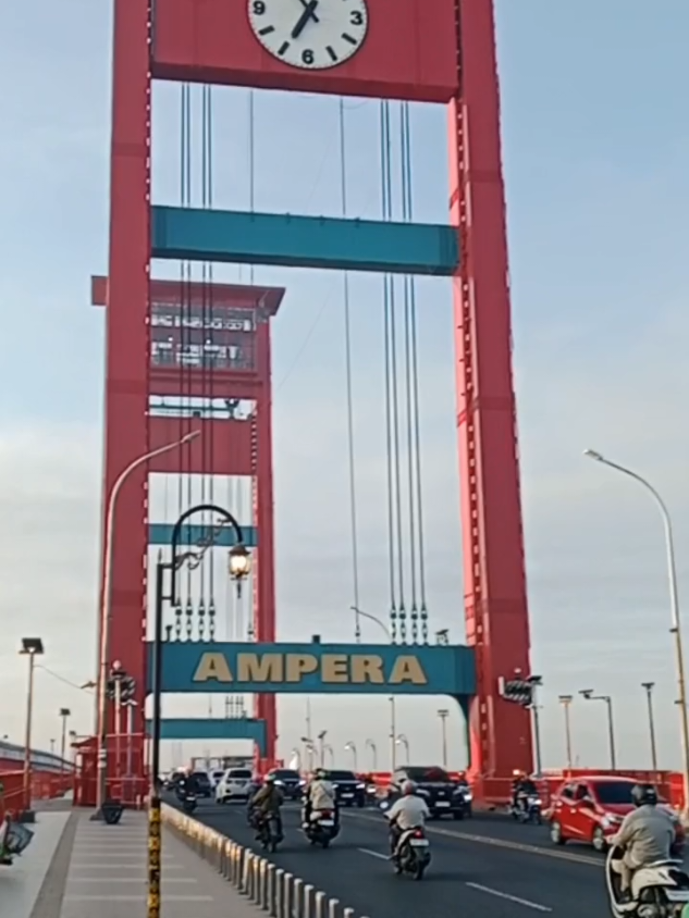 Morning Run Palembang 🏃‍♂️ #tiktok #lari #Runway #konten #pelarikonten #pelariindonesia #runningman #fypシ゚viral #fypage  #fypシ゚ #ampera #amperapalembang #run #Running #like #pelarikonten #funrun #palembang 