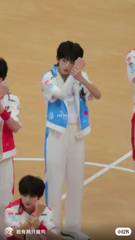 《Rung Động》 fancam nhà Trần Tuấn Minh-day1 #fpyシ #trantuanminh_chenjunming陈浚铭 #tfgiatoctudai_f4_四大家族 #thoidaiphongtuan🍿🍀💫🇨🇳 #xh #viral 