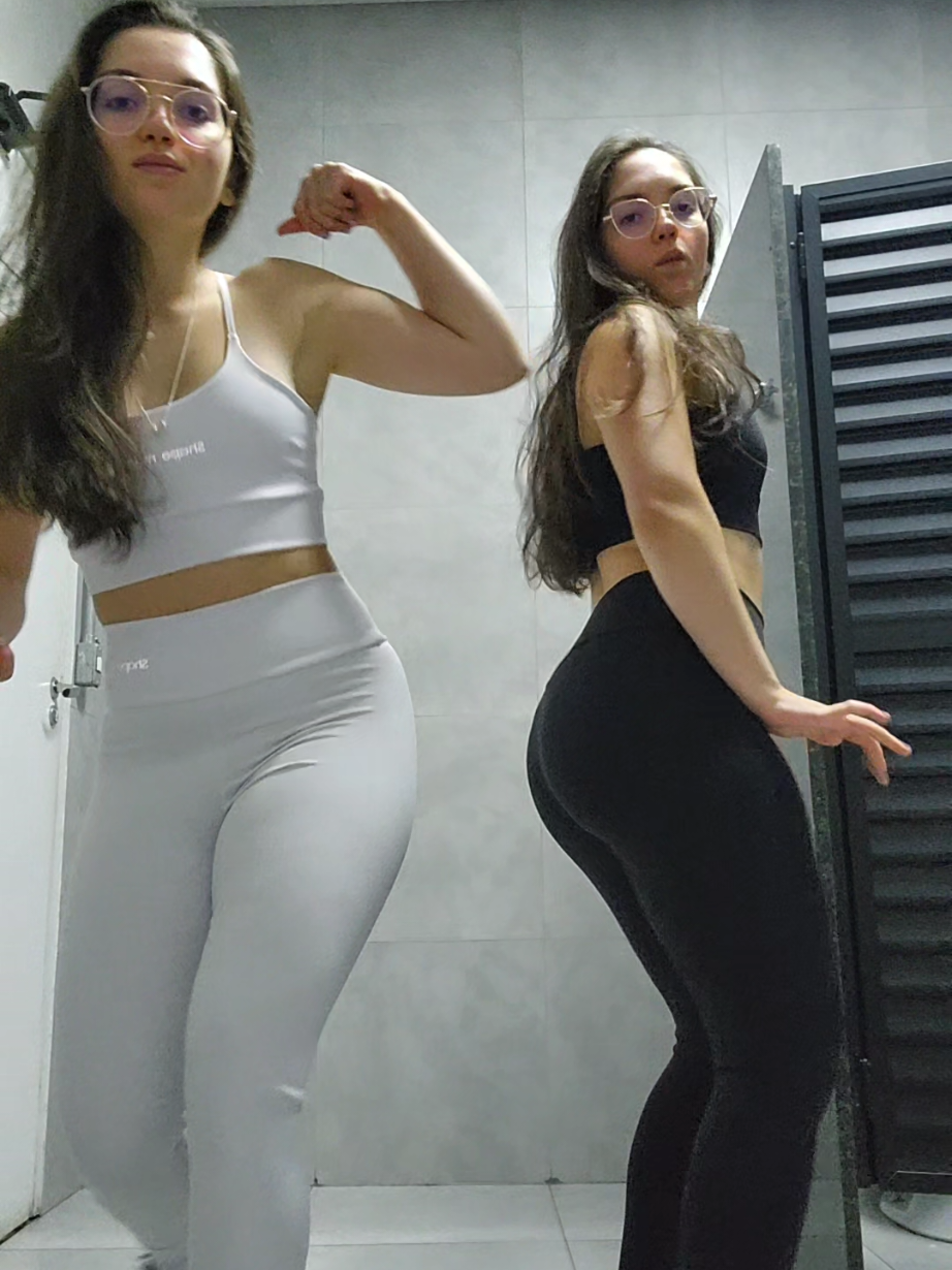 🤏👀