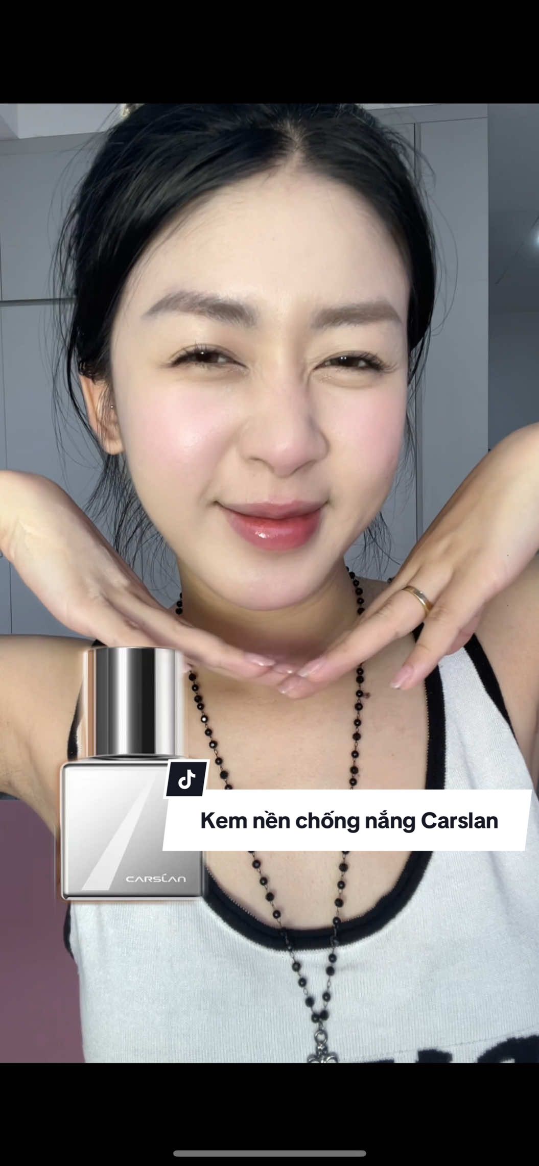 Kem nền chống nắng Carslan với chỉ số chống nắng cực cao SPF50+ PA++++. Tui đang mê em này lắm, thật sự #fyp #carslan #kemnenchongnang #chocolem 