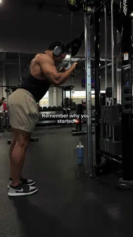 Do not quit! 💪🏽 #gymmotivation #Fitness #GymTok #motivationalvideo #bodybuilding 