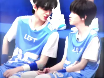 : DOUBLE LEFT !!! #TF家族练习生 #左奇函 #zuoqihan #takyham #zuohang #tahang #fypシ #mitt 