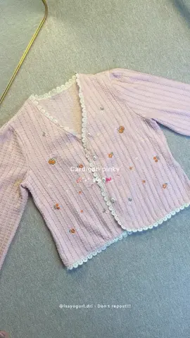 lucuuu kalii💖🤏🏻 #outfitideas #outfitinspo #cardigan #cardiganoutfit 