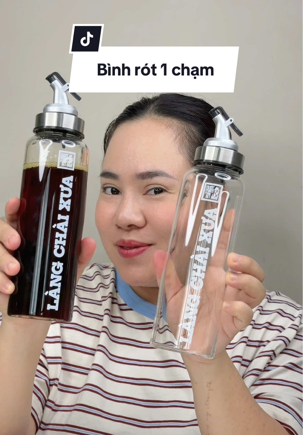Bình đựng gia vị dạng lỏng #review #lemhayanvat #binhrotgiavi #langchaixua 
