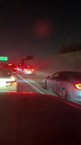 If this was you tonight on the 110 north…this sound is for you! 😒 #freeway#losangeles#110north#baddrivers 
