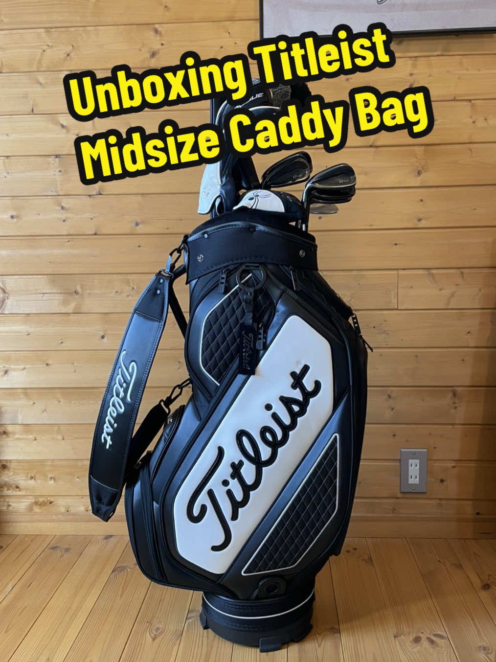 Returned the last bag because the stand was wobbly 😅 Got a new midsize caddy bag with more storage instead!  #golf #golftiktok #golftok #golfer #golflife #titleist #titleistgolf #unboxing #caddybag #Titleistmidsizecaddybag #GolfSetup #witb 