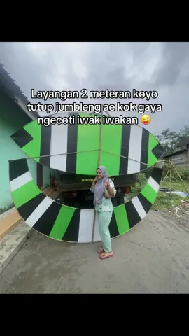 Layangan mu uwelek Ora sah ngecoti kancane kang #layangan #layanganpegon #pegonklasik #kecot #fyp 