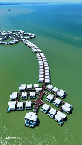 Lexis Hibiscus Port Dickson #lexishibiscus #portdickson #malaysiahotel #privatepool #beachview #cuticutimalaysia #travelmalaysia #shorttrip #djimini4pro #hidden #hiddenplaces #hiddengems #forests #djiglobal #djiera #frewellpro #beauty #pesonamalaysian #wonderfulmalaysian #beautifuldestinations #pov #dji #dronelife #traveling #healing #pov #Lifestyle #drones #dronefly #dronelife #dronepilot #dronevideo #dronefootage #videocinematic 