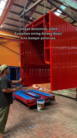 Ready scaffolding & aksesoris penunjangnya 🙏 Untuk info & pemesanan bisa dm atau WA admin yang ada di bio ya boskuhh 🫶 #CapCut #scaffolding #scaffoldingmurah #scaffoldingSNI #perancah #perancahbangunan #fyp #masukberanda #masukberandafyp #skjscaffolding #stejing #bekisting #scaffolder #scaffolderindonesia #jualscaffolding #sewascaffolding #steger #fypシ゚ #rentalscaffolding 