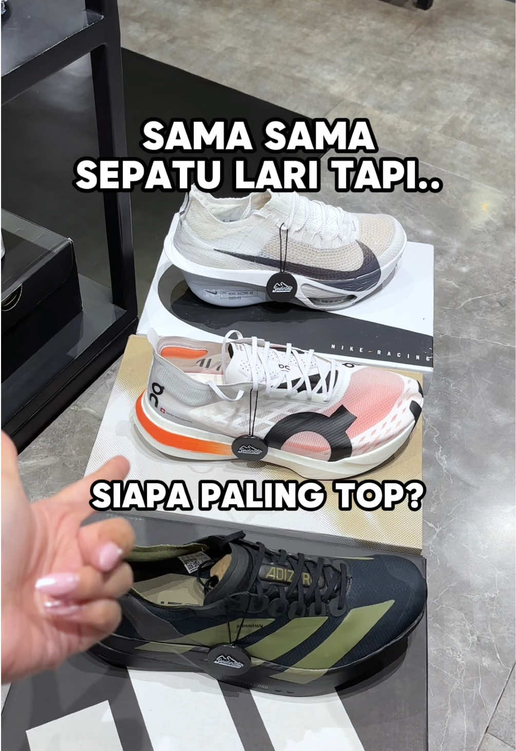 sepatu lari kalian apa?💨 #Running #runningshoes #sepatulari #pelarikalcer #pelari #adizero #alphafly #adidas #nike #oncloud 