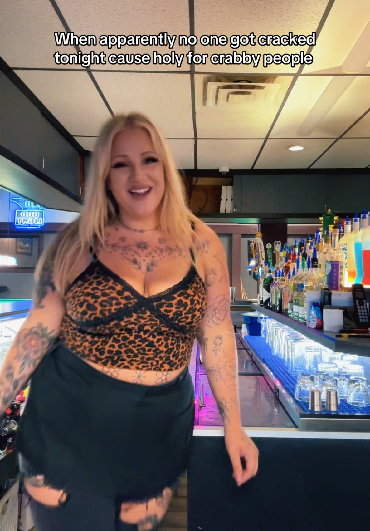 The good ones even it out tho :) #curvystyleoutfits #plussizefashion #bartenderoutfits #midsizefashion #curvyfashioninspo #midsizeoutfits #ootdplussize #bartender 