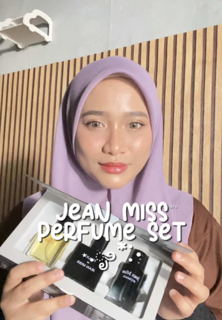 Perfect gift ideas for husband or someone special. Bau dia wangi dan berbaloi beli harga murah dapat 3 botol set perfume ni 😍 . #perfume #jeanmissperfume #setperfumelelaki #perfumelelaki  #giftsforhim 