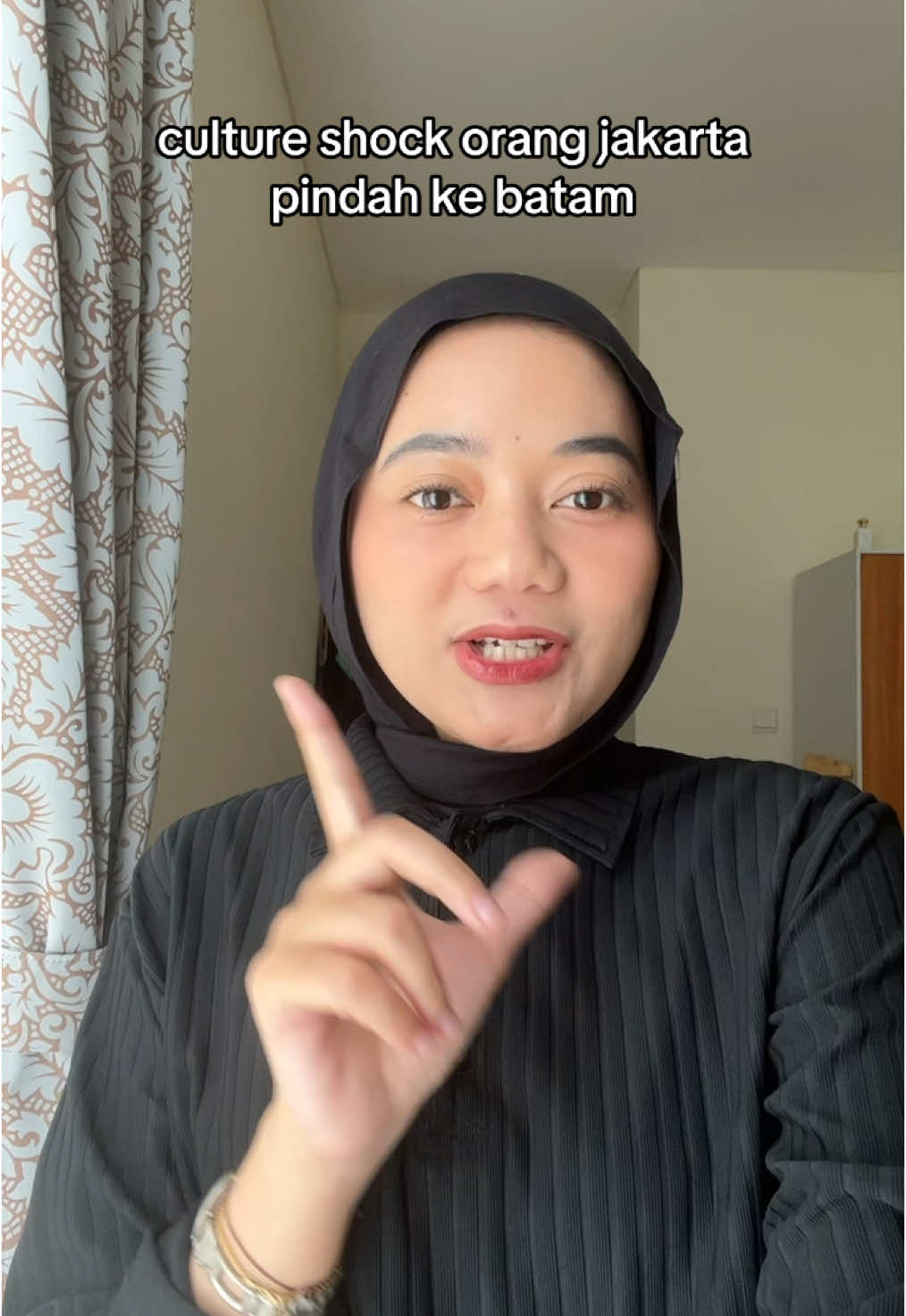 gak pernah kepikiran bakal pindah pindah begini sekarang eheheh #batam #batamtiktok #merantau #marriagelife #cultureshock #fypシ 