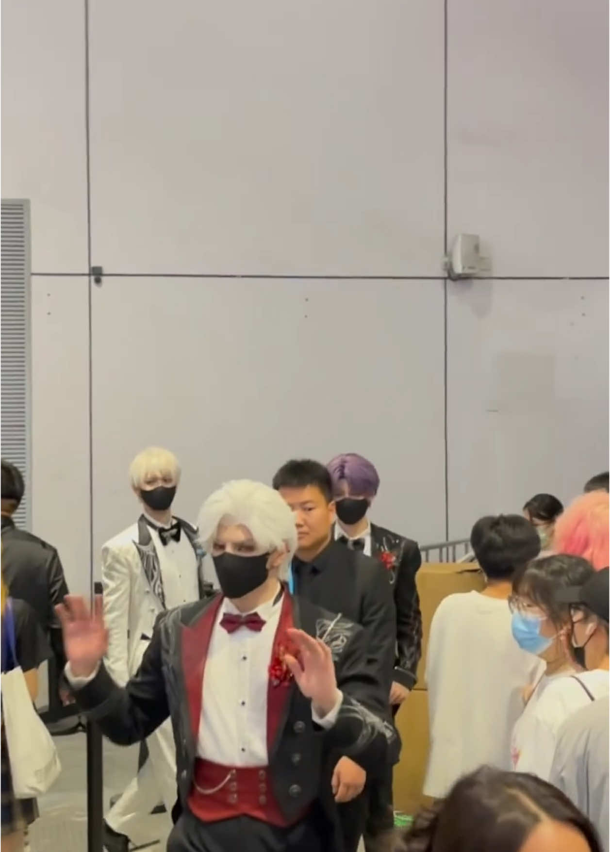 🐦Sylus left work happily. #loveanddeepspace #sylus #rafayel #xavier #zayne #caleb 