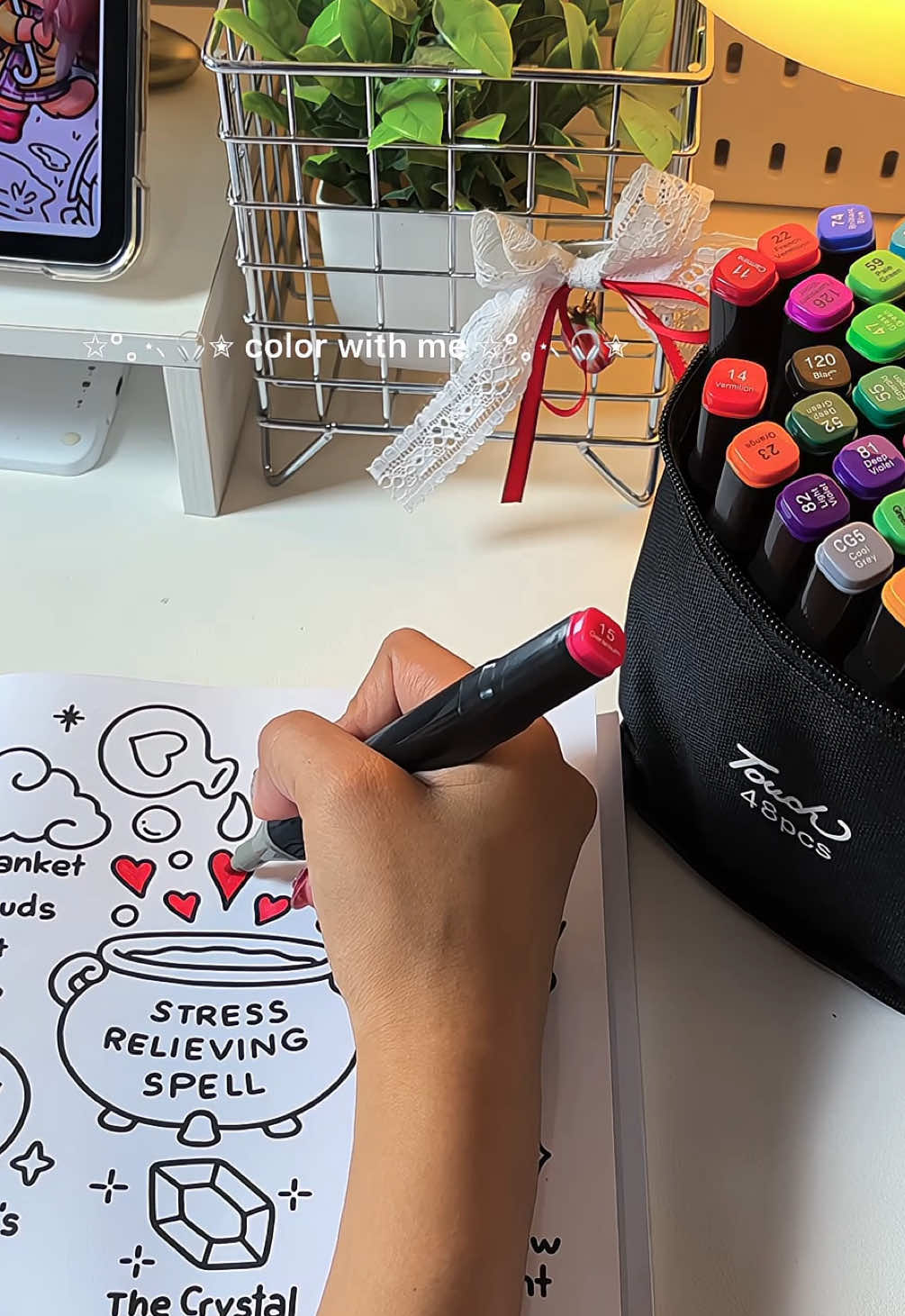 Color with me  using leekoo alcohol marker set✨✨ #colorwithme #alcoholmarker #marker #markerpen #highlighter #colormarkers #markerset 