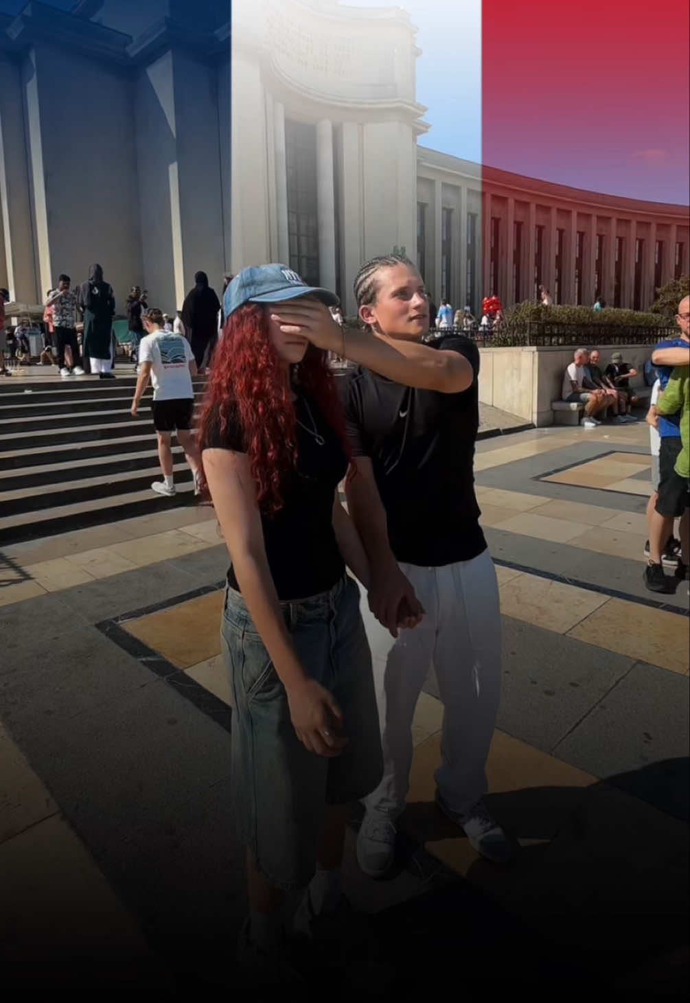 Решил Сделать СЮРПРИЗ Сестре✈️🌎  Поелетели в Францию Париж🇫🇷  Insta: artem_vishnia  @Ray 