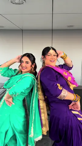 Koka Gaanii dc me @Harsheen @Ranjit  Bawa #punjabi #fyp #ranjitbawa #punjab #gidha #giddha #kokagaani #gidhalover #bhangra #bhangralover #punjabitiktok #punjabisong #browntiktok #punjabidance #reelsindia #punjabifyp #desi 