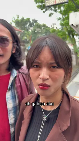 pinter juga si aa ngeles nya #pridechicken #prikchicken