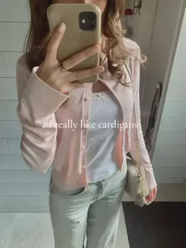 cardigan 4life ☝🏻☝🏻 #cardigan #outfit #fypシ゚ #4u #trending #foryoupage 