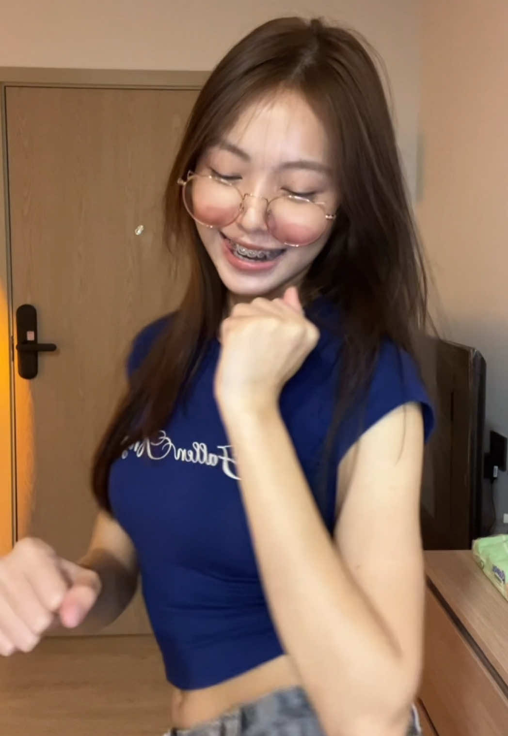 ชอบค่ะแว่นน้องอาเนีย @OPHTUS MODEL  