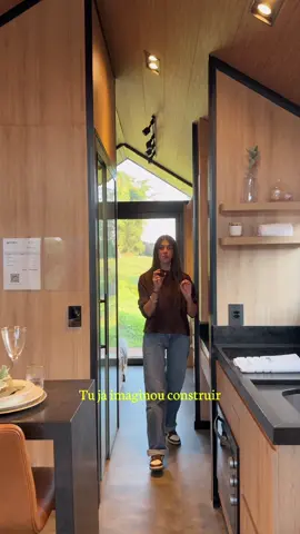 🏡 Por que escolher a construção modular? Ela é mais rápida, mais prática e não tem dor de cabeça!  Nossas casas modulares são transportadas prontas e você recebe ela completa com:  ✔️ Piso instalado; ✔️ Marcenaria sob medida; ✔️ Luminárias e espera para ar-condicionado; ✔️ Esquadrias com tela de mosquito; ✔️ E o melhor: entregamos em todo o Brasil! E para receber o nosso portfólio com preços e tamanho e só comentar “eu quero” aqui embaixo ou chama a gente no direct!  #modular #construçãomodular #tinyhouse #tinyhousebrasil #modularbrasil #pequenasconstruções #construçãosustentável #boxmodular #boxmodulars #módulosmóveis #móduloshabitáveis #rápidoeprático #sustentável #riograndedosul #RS #entreguepronto #casapronta #casaentreguepronta #offsite #offsiteconstruction #modularbuilding #casaaprontaentrega #casapronta #tinyhousemóvelpronta #tinyhousemóvel #transportecasamodular