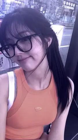 akhirnya tau cara biar foto stikernya ga cuma 1 #fyp #shineunsoo #4u #twinklingwatermelon #summerstrike #lightshop  preset:@ryuzawapreset 