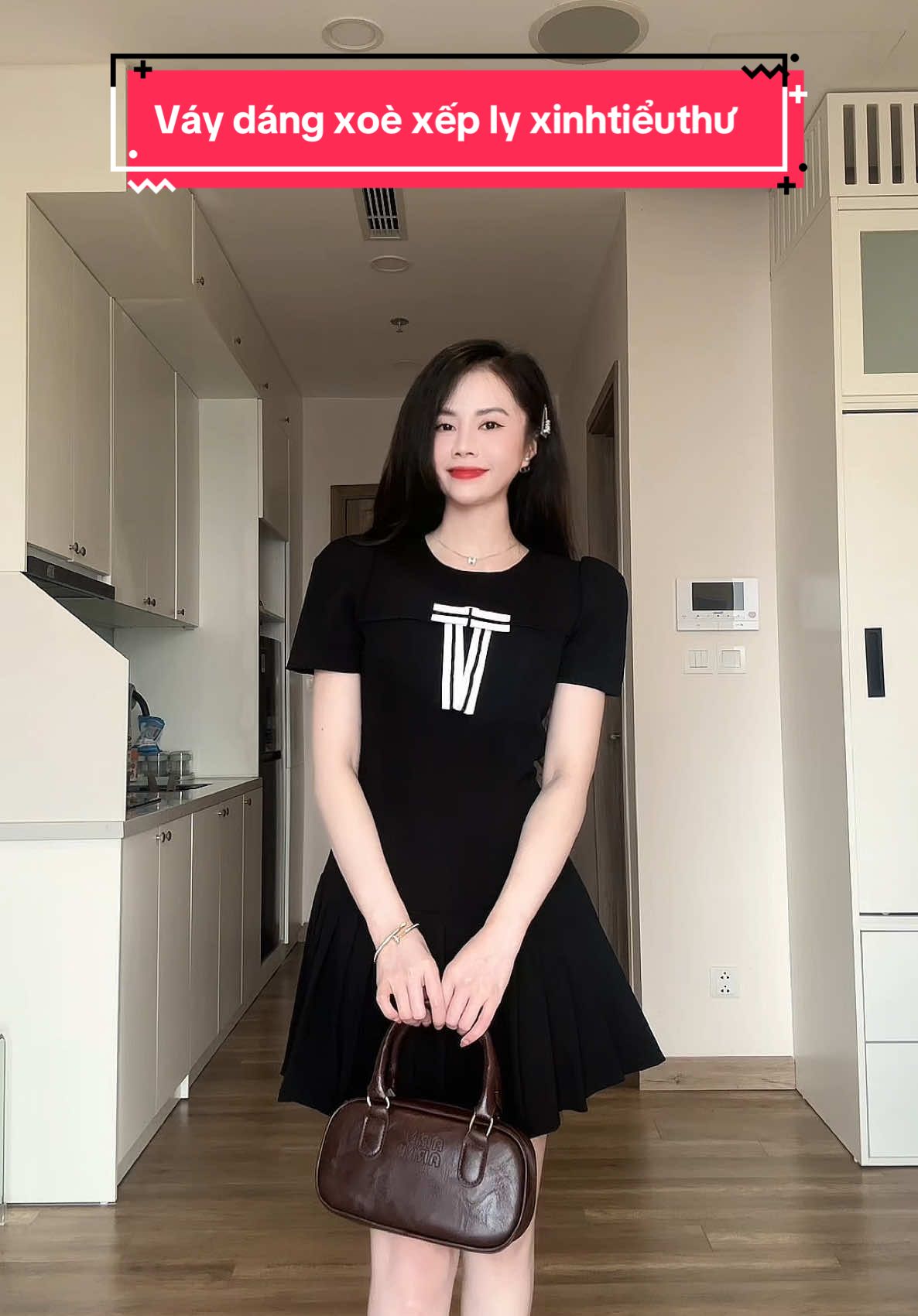 Váy xinh #vayxinh #vaytieuthu #vaythietke #vayditiec #vaydichoi #vay #thoitrangnu #hottrend #xuhuong 