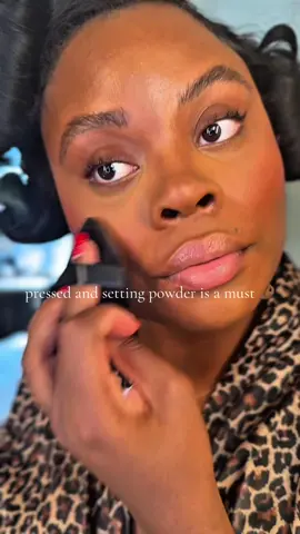 yes you need both  #makeup #settingpowder #hudabeauty #pressedpowder 