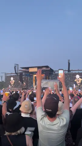 wonderwall - oasis heaton park 2025 #oasis #foryoupage #heatenpark #manchester #oasis2025 #oasisreunion #promomakanliburan #wonderwall #famous #livemusic #makemefamous #wonderwall 