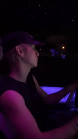 รถเท่คนชิวมากหล่อมากพ่อหนุ่มLA🇺🇸🫶❤️#สุดหล่อ #ต้วนอี้เอิน  #มาร์คต้วน #marktuan  #marktuan🐰 #เทรนด์วันนี้້  #หนุงหนิงนะจ๊ะ💕 