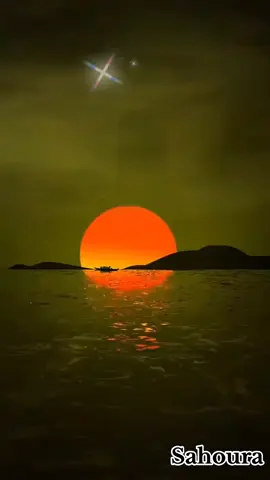 #sahoura👑🧿  #قالولي_اوصفه_قلتلهم_القمر_🕊🤍 #الموسيقار_محمد_عبد_الوهاب🎵🎶  #ذؤؤؤؤؤؤؤقي_لاهل______الذؤؤؤؤق🎻 