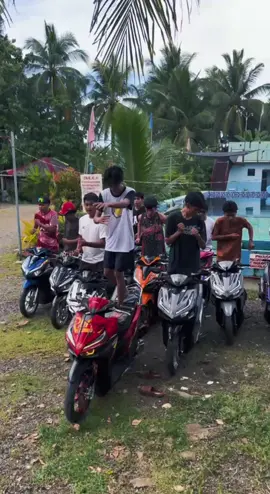 trending dw to ehh HAHAHAH #click125i #vario125 #icph🇵🇭🇮🇩 #indoconcept🇮🇩 #fyppppppppppppppppppppppp 