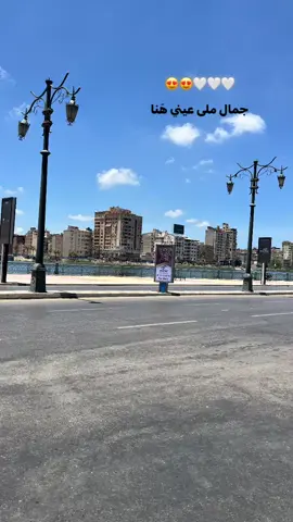 ان كان علي الحب انا والله بحب😍😍🤍🤍🤍#song #عمرو_دياب 