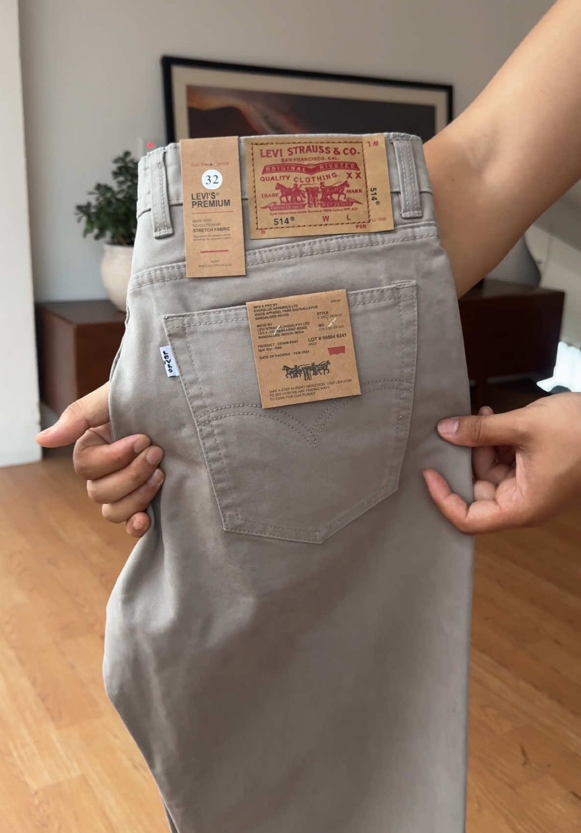 Cotton Pants Available In 5 Different Colors. Size: 30,31,32,33,34. Insta: dmenverse.np for inquiries & orders. #dmenverse #summeroutfits #vacationoutfits #oldmoneyoutfits 