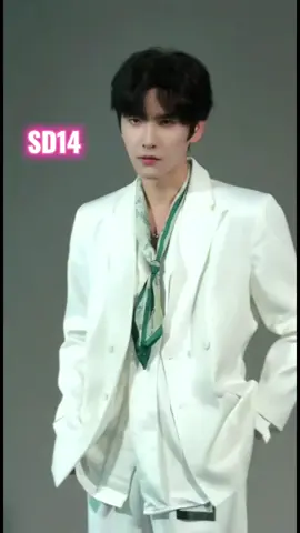 哇，好帅呀，实在是太帅了 #他先沉沦_SD14_20250713开机 #王奕然 #WangYiran #VuongDichNhien 
