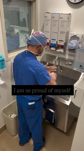 Sleep? Never heard of her.. 💤 #sleep #surgeon #oncall #premed #tired #medstudent #residency