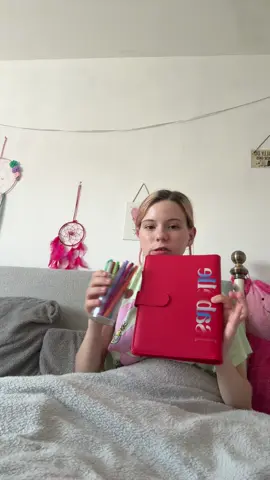 @Jessica’s Journal ✨ 