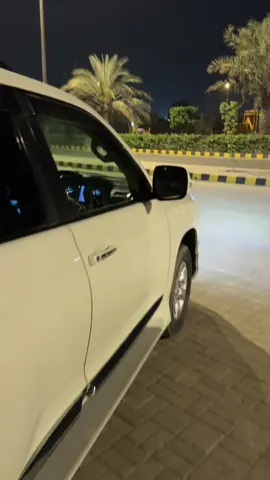 😎 #fyp#fyppppppppppppppppppppppp#capcut#trendingsong#toyota#prado#rightaudience#carsofpakistan#