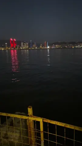 Bir başka güzeldir İzmir de geceler #bayraklıizmir #izmir 