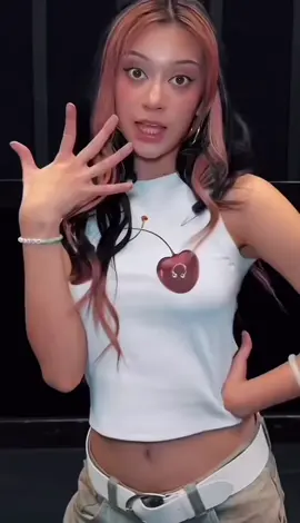 MOM!!! MEGAN IS DANCING TO GNARLY AGAIN!!!! #candace #candacedance #dancer #dance #gnarly #KATSEYE @KATSEYE 