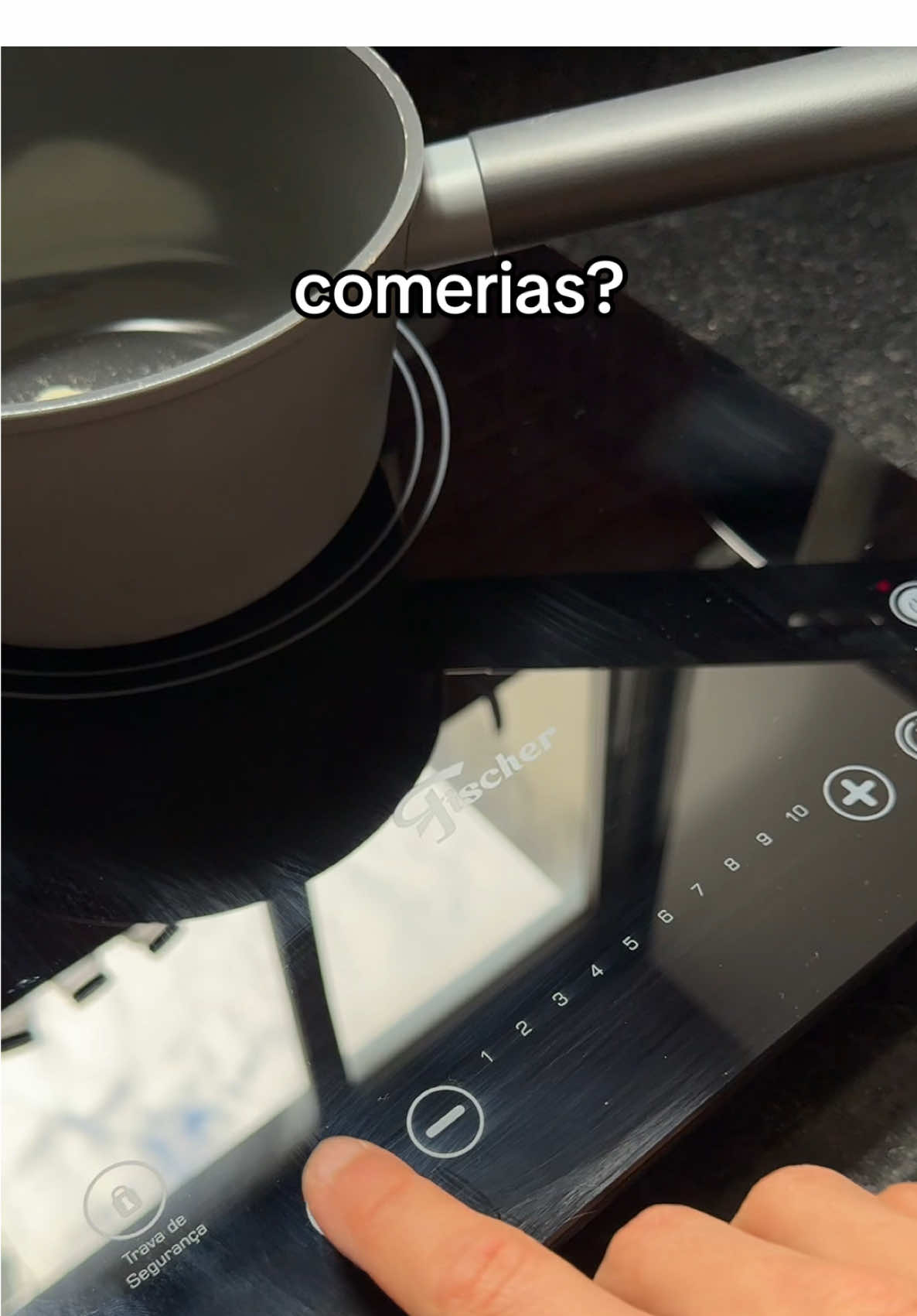 mingau de aveia gourmet? #asm  usei:  30g de leite em pó desnatado  35g de aveia em flocos  200ml de água  30g de Whey Protein 30g de Amendoim torrado  pitada de sal 