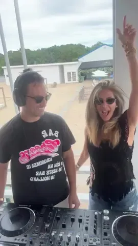 Returns from Ibiza, thinks she’s a DJ 🎧 (but actually) 