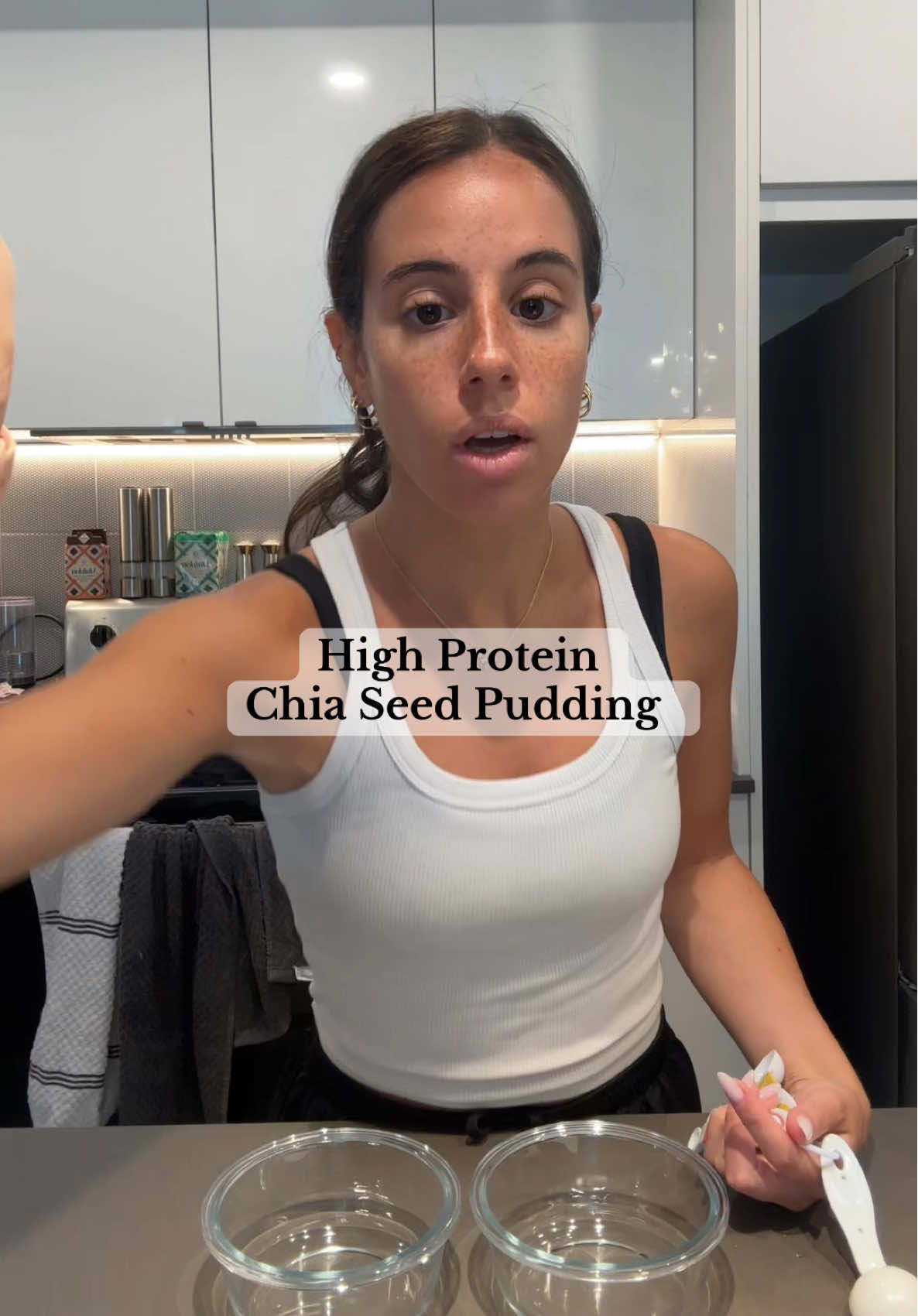 Make this CHIA SEED PUDDING for an easy meal prep breakfast ✨⭐️ #Recipe #chiaseedpudding #chiaseed #healthylifestyle #breakfast #foryou #fyp #fypp 