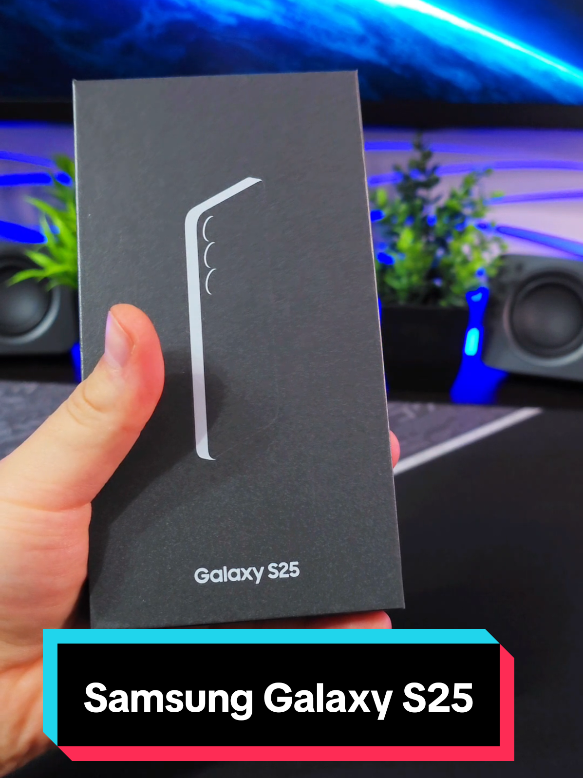 That Navy Blue Color 😍. Full video on my YT channel!  #samsung #amsr #unboxing #fyp #galaxys25 #s25 