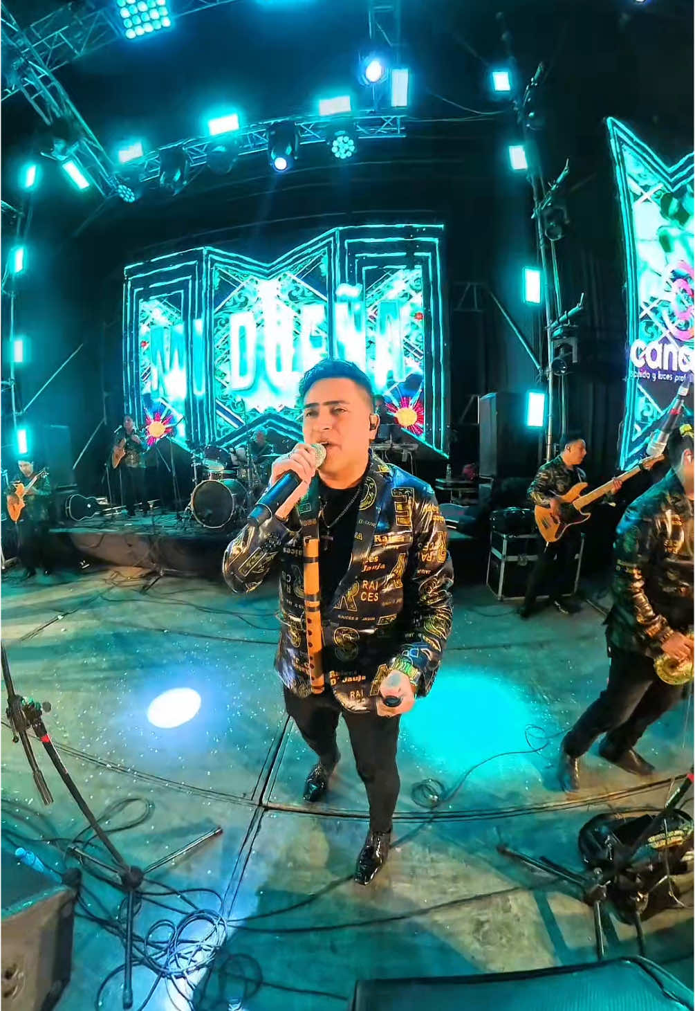 🙏Gracias por disfrutar cada momento con nosotros, 🙌🏼 ayer estuvimos en el matrimonio de nuestros amigos Elmer y Vilma 💍 en la ciudad de Ilave Puno 🫶🎶  #ILAVE #PUNO #raicesdejauja 