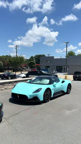#viral #viralvideo #tiktok #car #fyp #fypシ゚viral #fypシ #maserati 