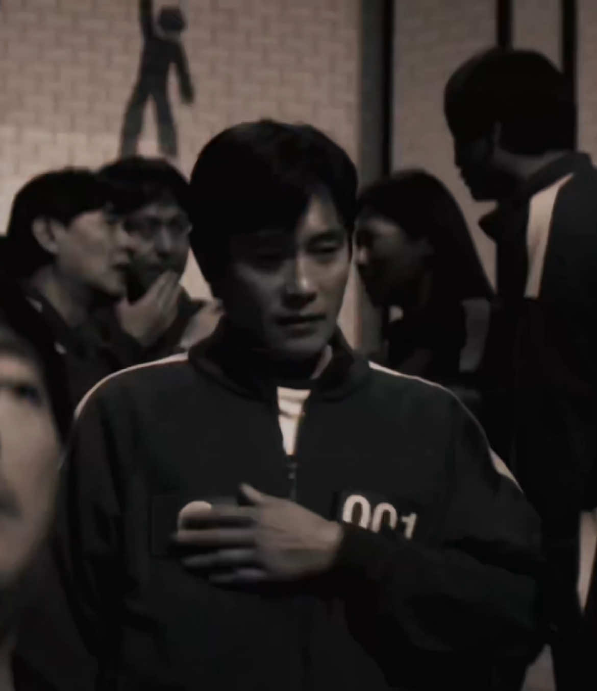 chunky chunky chunky #leebyunghun #leebyunghunedit #squidgame #frontman #thefrontman #squidgameedit #kdrama #kdramaedit  #squidgameedits #frontman #player001 #squidgame2 #squidgamenetflix #fyp #foryou #viral #edit #001edit #frontmanedit #001 #hwanginho #hwanginhoedit #mistersunshine  #kdrama #typage #typ #игравкальмара #edit #vsp   #red #stormshadow #stormshadowedit #либёнхон 
