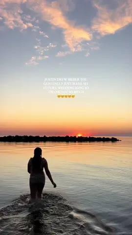 such a beautiful song @Justin Bieber @Hailey Bieber #swag #swagjustinbieber #justinbieber #bieberisback #jb2025 #devotionjustinbieber #belieberforever #weddingsong #belieber 